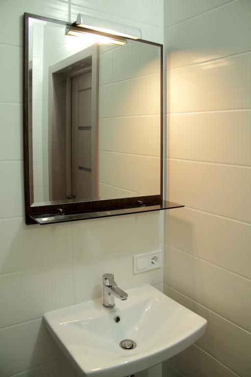 Solo Apartment Dragomanova Kyiv Quarto foto
