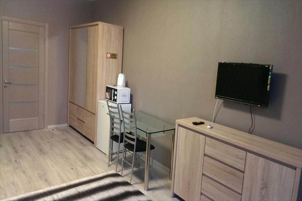 Solo Apartment Dragomanova Kyiv Quarto foto